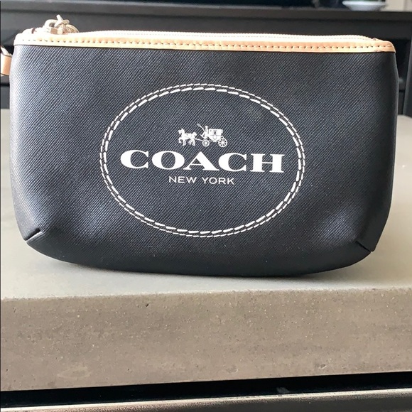 Coach wristlet - Picture 1 of 4